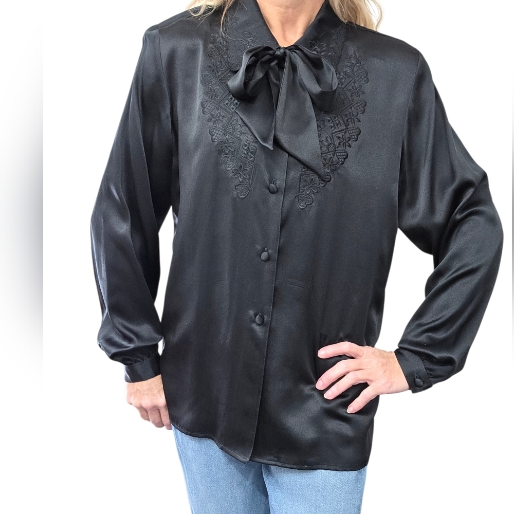 Vintage 1980s Suzelle 100% Silk Black Bow Neck Embroidered Blouse 8
